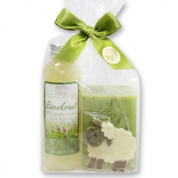 6539 - Set with sheep