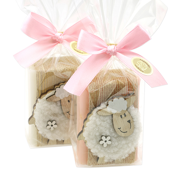 Schafmilchseife eckig 100g dekoriert mit Schaf in Cello, Classic/Wildrose mit Blüten 