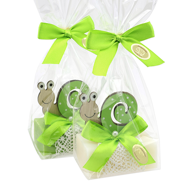 Sheep milk soap 100g decorated with a snail in a cellophane, Classic/pear 