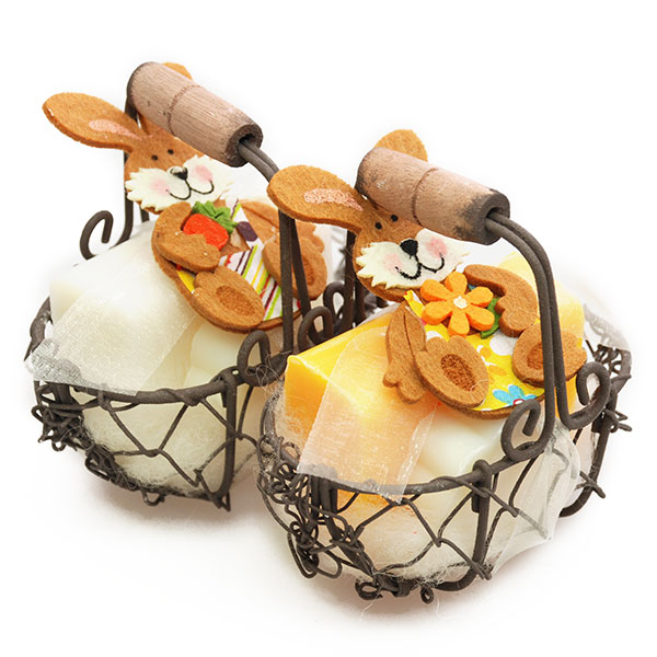 Wire basket filled with sheep milk soap 100g and flower 20g Classic, decorated with a rabbit, Classic/honey 