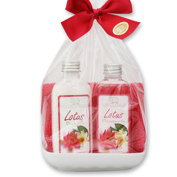 Care set 4 pieces in a cellophane bag, Lotus 