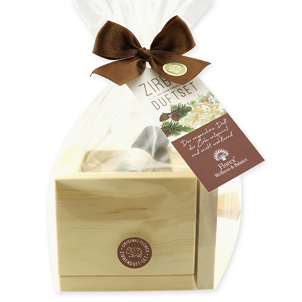 Swiss pine oil 10ml and swiss pine shavings in a swiss pine box, in a cellophane 