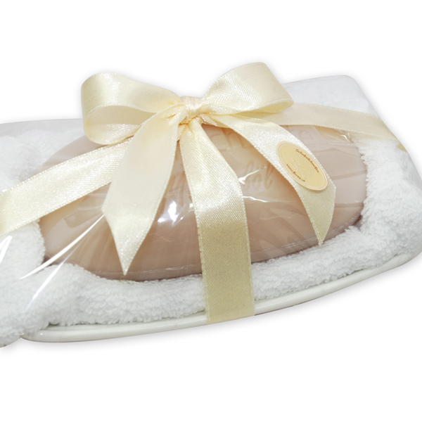 Soap set 3 pieces in a cellophane bag, Almond oil 