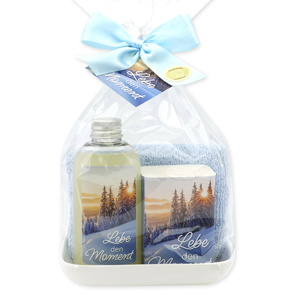 Care set 4 pieces in a cellophane "Lebe den Moment", Christmas rose white 