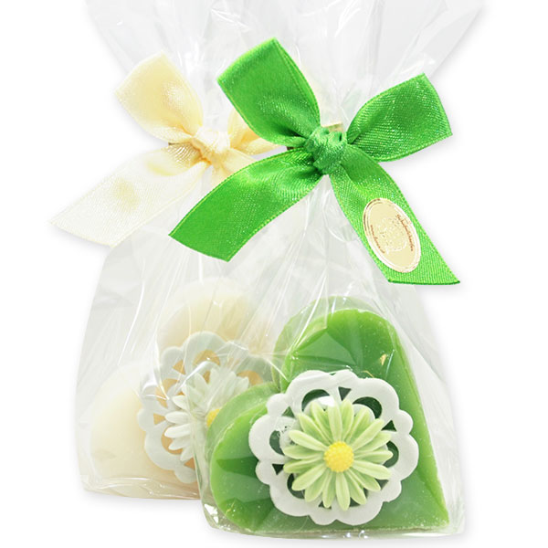 Sheep milk soap heart 65g, decorated with a flower in a cellophane, Classic/apple 