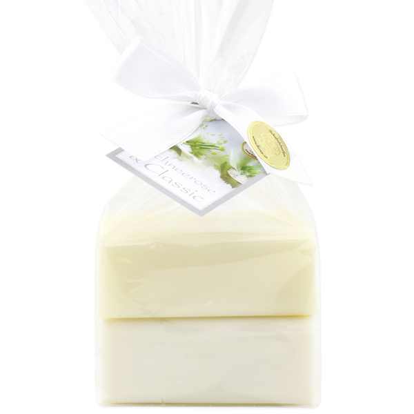 Sheep milk soap square 100g 2 pieces packed with a card, Classic/Christmas rose white 