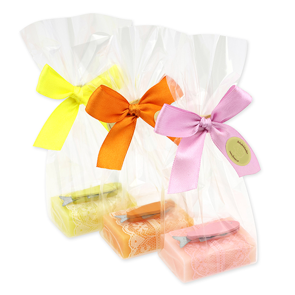 Sheep milk guest soap 25g decorated with a fish in a cellophane, sorted 