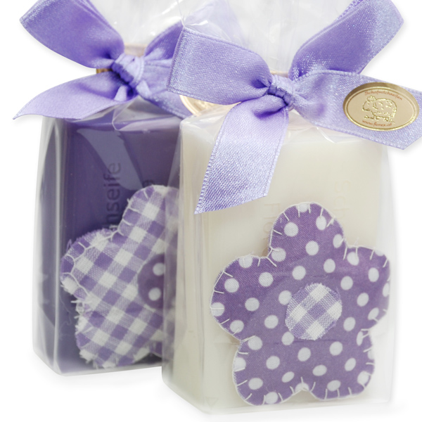 Schafmilchseife eckig 100g, dekoriert mit Blume in Cello, Classic/Lavendel-Limone 