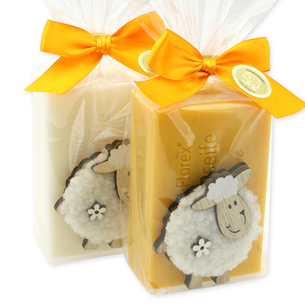 Schafmilchseife eckig 150g dekoriert mit Schaf in Cello, Classic/Ringelblume 