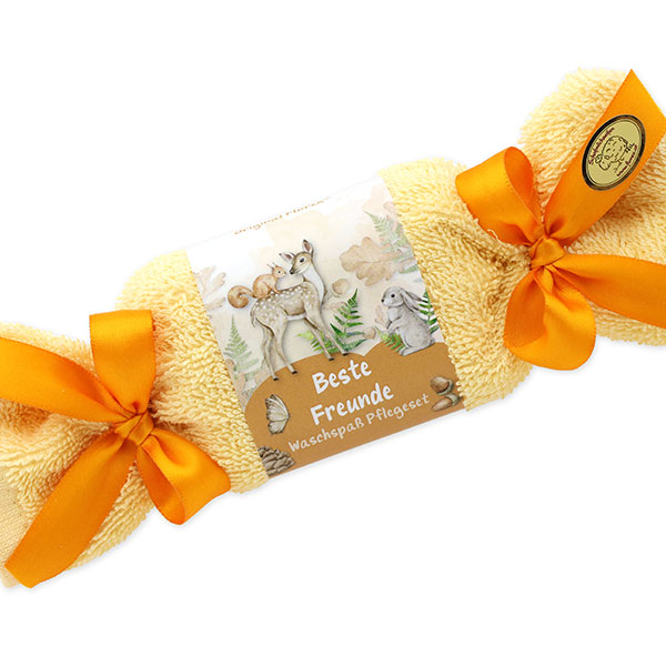 Sheep milk soap square 100g in a washcloth "Beste Freunde", Fruit dream 