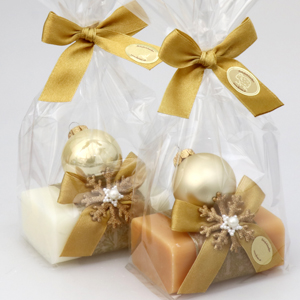 Sheep milk soap 100g decorated with a glass christmas ball in a cellophane, Classic/quince 