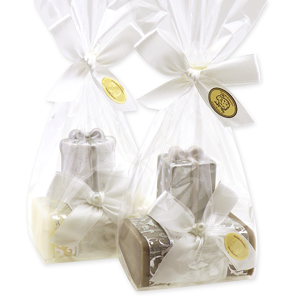 Sheep milk soap 100g, deocrated with a present in a cellophane, Classic/christmas rose 