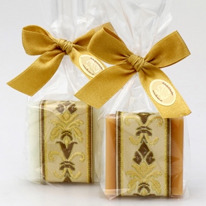 Sheep milk soap 35g decorated with a ribbon in a cellophane, Classic/quince 