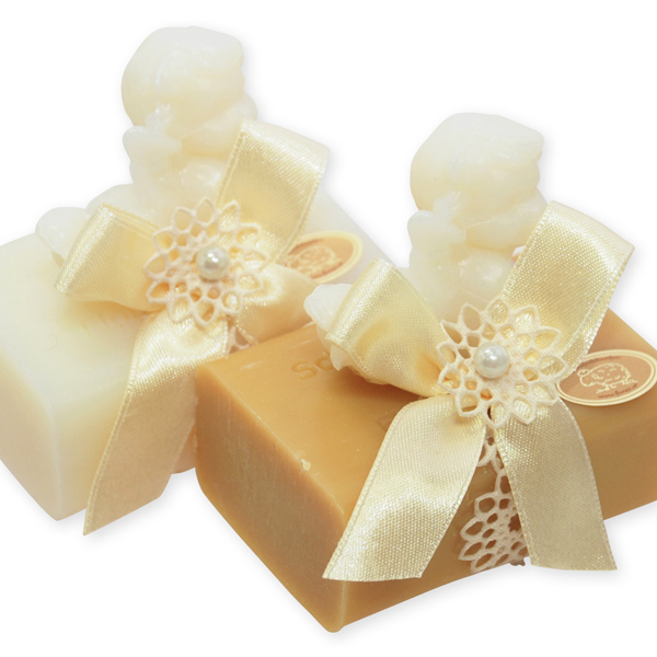 Sheep mlik soap 100g decorated with a soap angel 20g, Classic/quince 