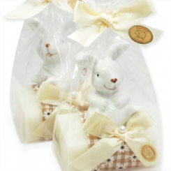 Schafmilchseife eckig 100g dekoriert mit Hase in Cello, Classic 