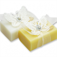 Schafmilchseife eckig 100g dekoriert mit Häkelschmetterling, Classic/Kamille 