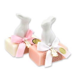 Schafmilchseife eckig 100g dekoriert mit Hase, Classic/Pfingstrose 