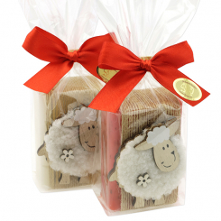 Schafmilchseife eckig 100g dekoriert mit Schaf in Cello, Classic/Rose mit Blüten 