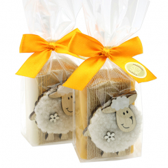 Schafmilchseife eckig 100g dekoriert mit Schaf in Cello, Classic/Ringelblume 