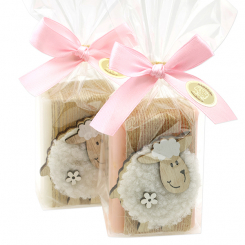 Schafmilchseife eckig 100g dekoriert mit Schaf in Cello, Classic/Wildrose mit Blüten 