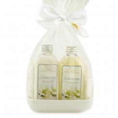 Care set 4 pieces in a cellophane bag, Christmas rose white 