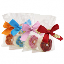 Schafmilchseife Blume mini 20g dekoriert mit Häkelblume in Cello, Classic 