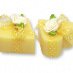 Schafmilchseife Herz midi plus 65g dekoriert mit Rose, Grapefruit 