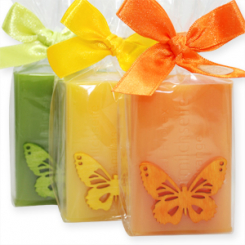 Schafmilchseife eckig 100g dekoriert mit Schmetterling bunt in Cello, sortiert 
