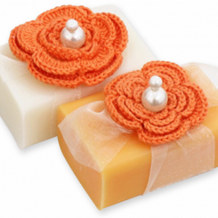 Schafmilchseife eckig 100g dekoriert mit Häkelblume, Classic/Orange 