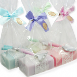 Schafmilchseife eckig 100g dekoriert mit Gartenwerkzeug in Cello, sortiert 