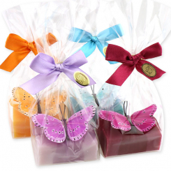 Schafmilchseife eckig 100g dekoriert mit Schmetterling in Cello, sortiert 