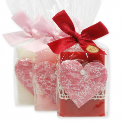 Schafmilchseife eckig 100g dekoriert mit Herz in Cello, sortiert 