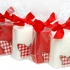 Schafmilchseife eckig 100g dekoriert mit Holz Schmetterling in Cello, Classic/Granatapfel 