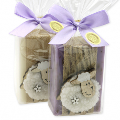 Schafmilchseife eckig 150g dekoriert mit Schaf in Cello, Classic/Lavendel 