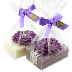 Schafmilchseife eckig 150g dekoriert mit Häkelblume in Cello, Classic/Lavendel 