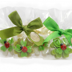 Sheep milk cloverleaf soap 14g decorated with a cloverleaf in a cellophane, sorted 