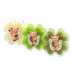 Sheep milk cloverleaf soap 25g decorated with a pig, sorted 