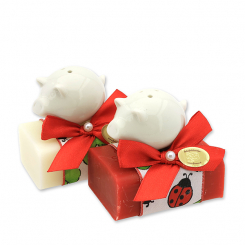 Sheep milk soap 100g decorated with a pig, Classic/pomegranate 