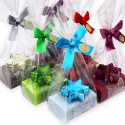 Schafmilchseife eckig 100g dekoriert mit Glasstern bunt in Cello, sortiert 