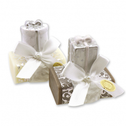 Sheep milk soap 100g deocrated with a present, Classic/christmas rose silver 